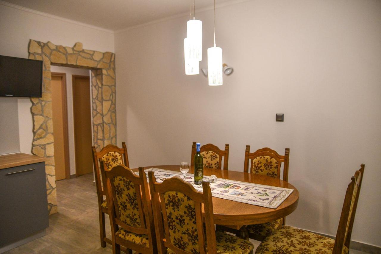 Sandra Rab Town Dış mekan fotoğraf